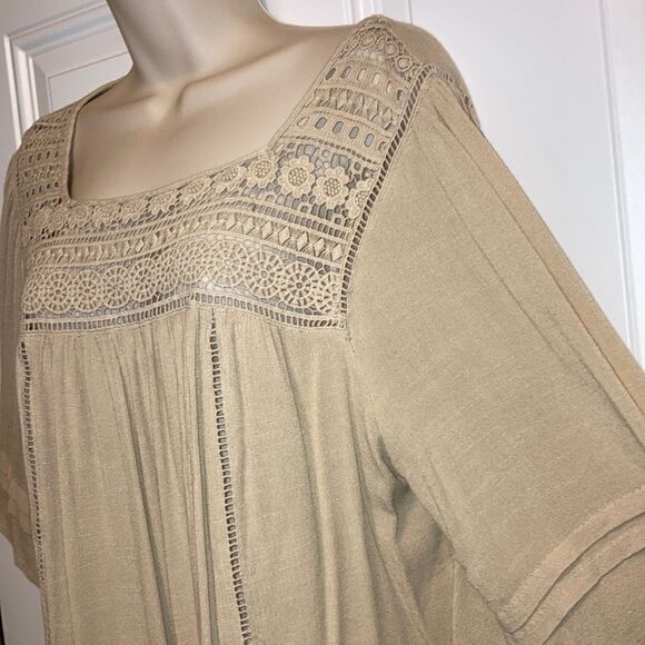 JOHN PAUL RICHARD Bell Sleeve Pullover Top Crochet Neckline Womens Medium - Picture 5 of 12